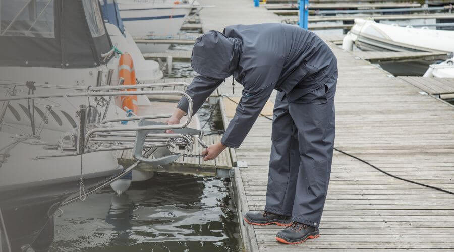 Why choose water damage restoration service for emergency flood repair in San Francisco